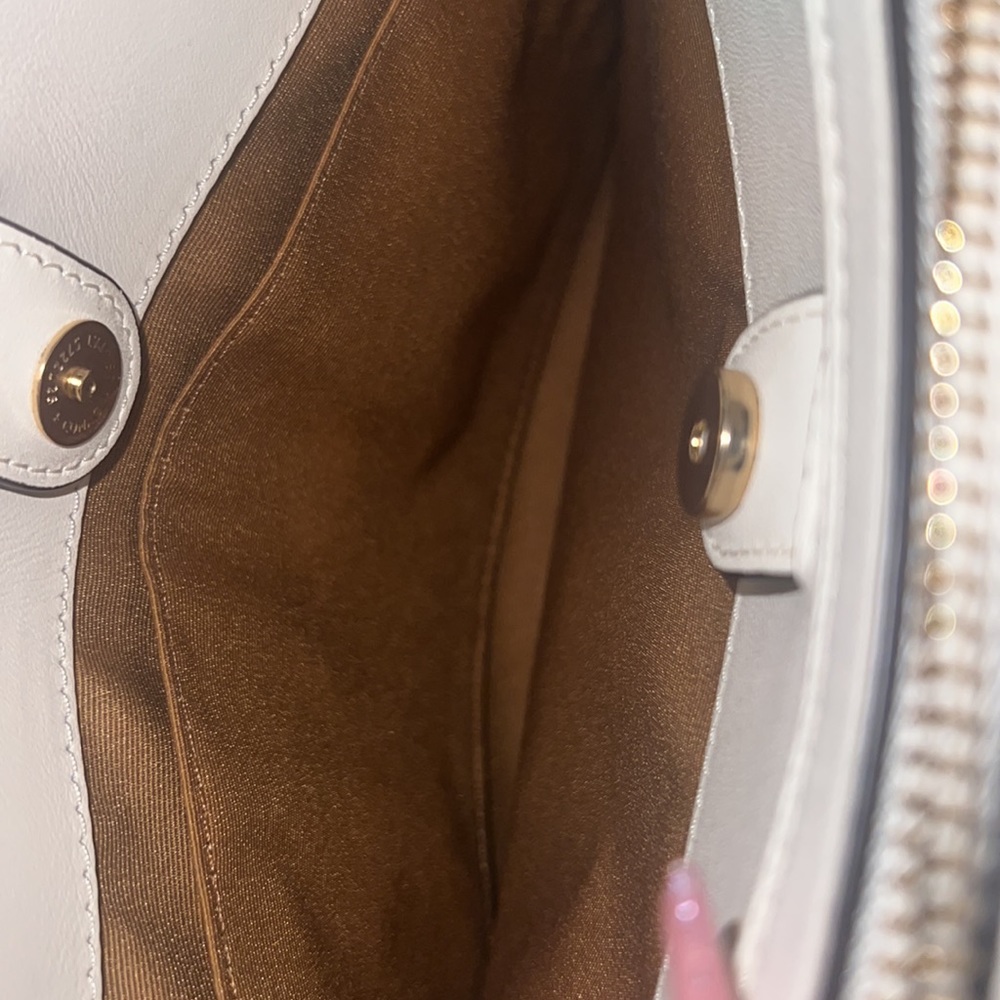 COACH SATCHEL - Picture 4 of 9